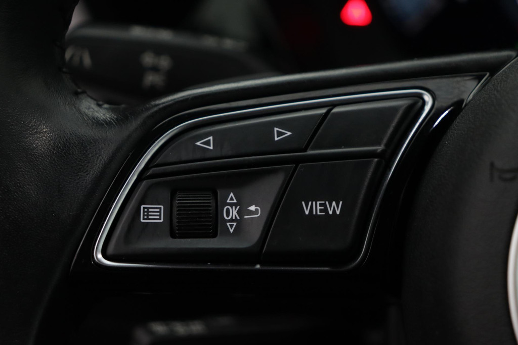 Audi A3 Limousine 35 TFSI Business edition Automaat (NAVIGATIE, LED, CARPLAY, VIRTUAL COCKPIT, 1e EIGENAAR, GOED ONDERHOUDEN) 43091365-16.jpg | Autocentrum Brabant Breda