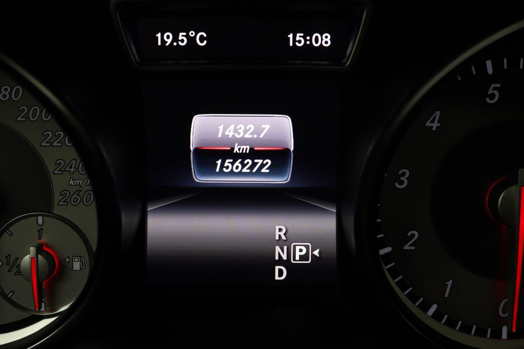 44745396-4.jpg