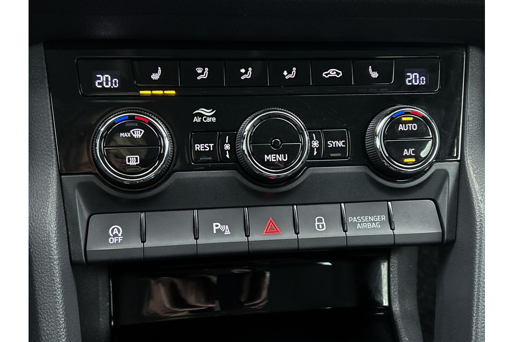 44757390-5.jpg