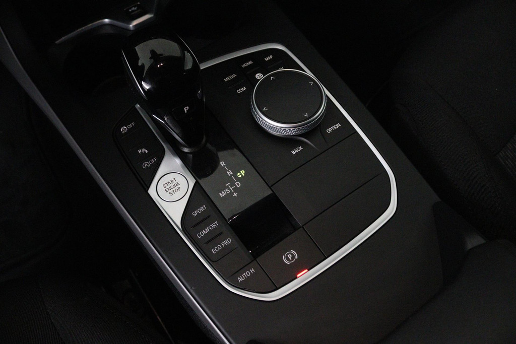 44854041-19.jpg