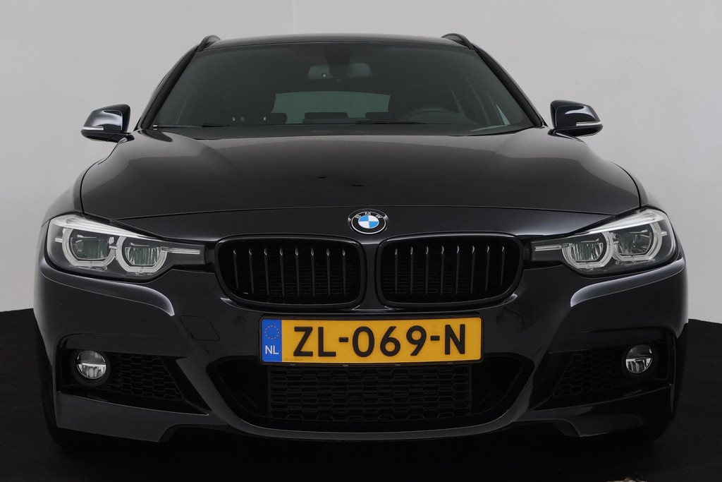 44895188-6.jpg