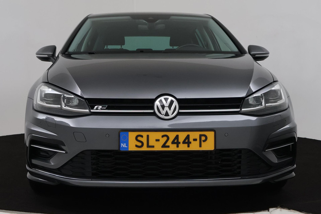 45148995-15.jpg