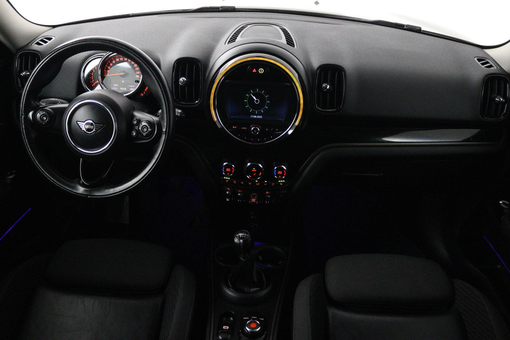 45845960-2.jpg