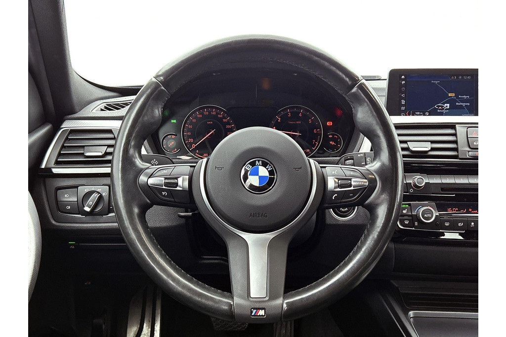 45903251-3.jpg
