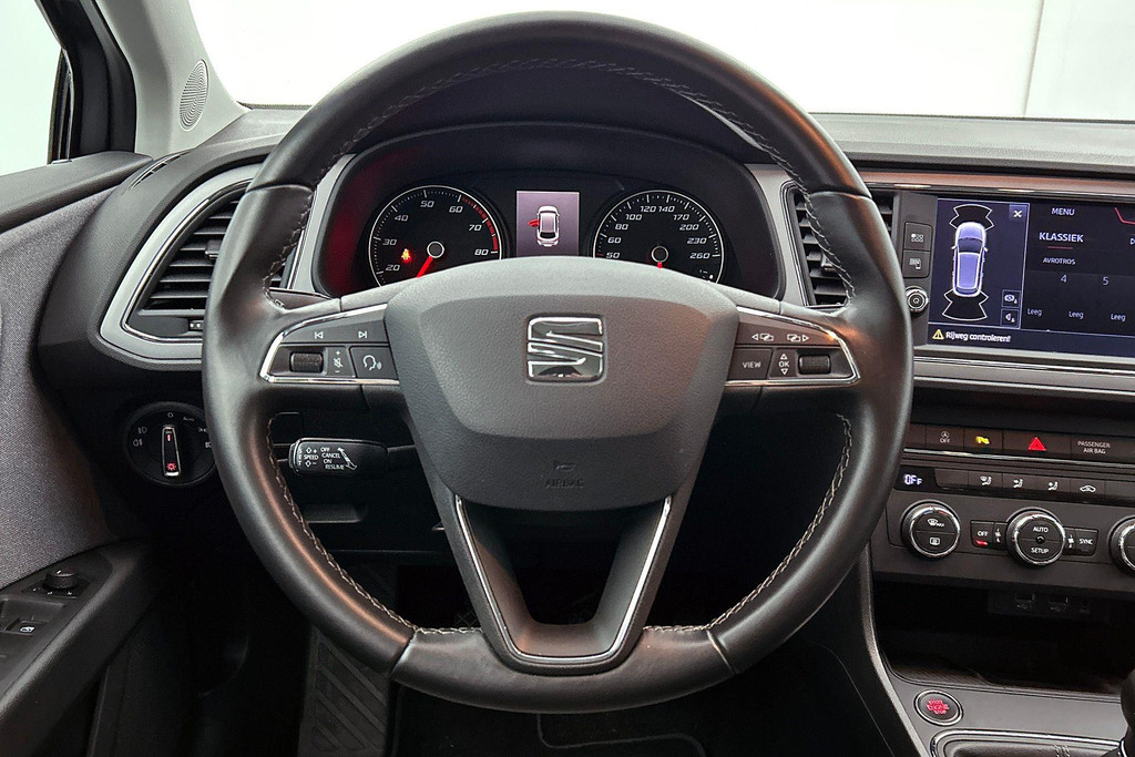 46288032-3.jpg